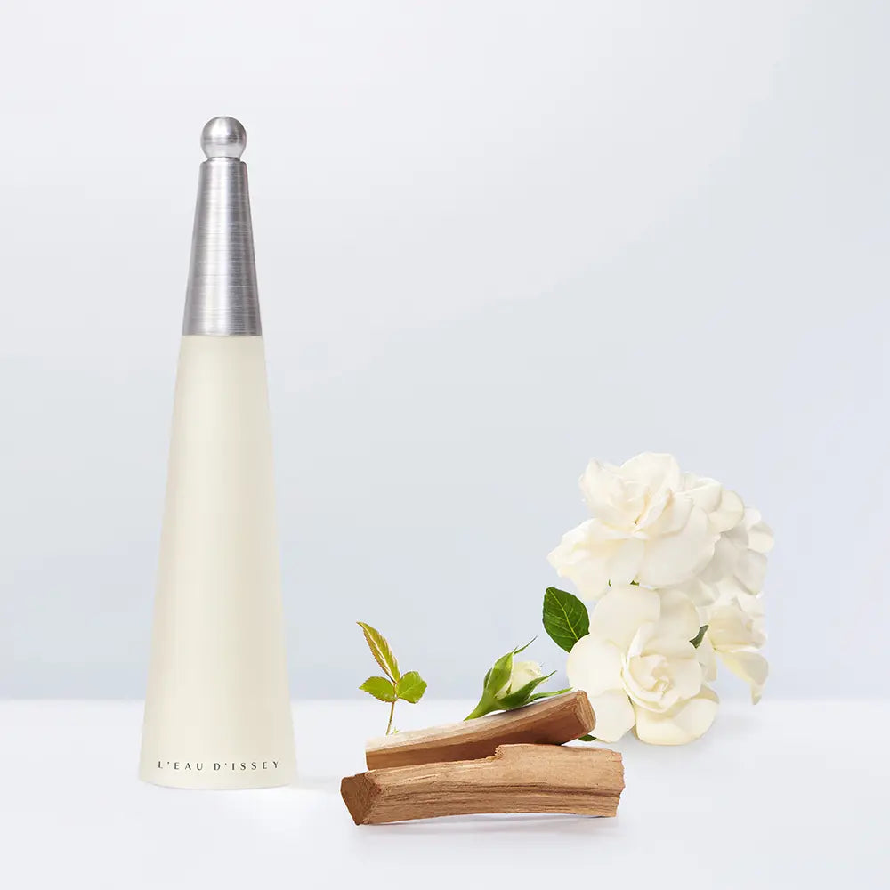 L’Eau d’Issey — esencia fresca acuática
