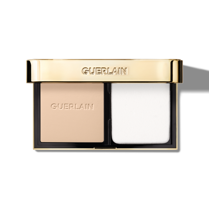 Fondo de maquillaje compacto mate de alta perfección