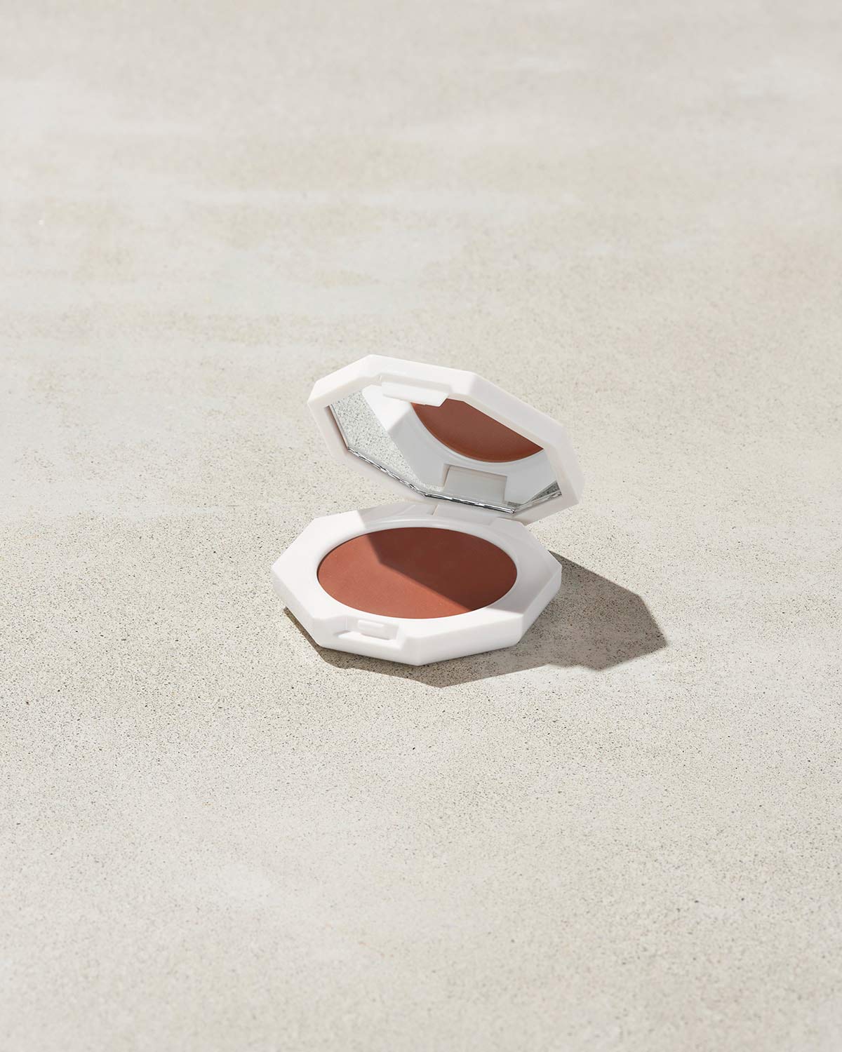 Cheeks Out Freestyle Colorete en Crema