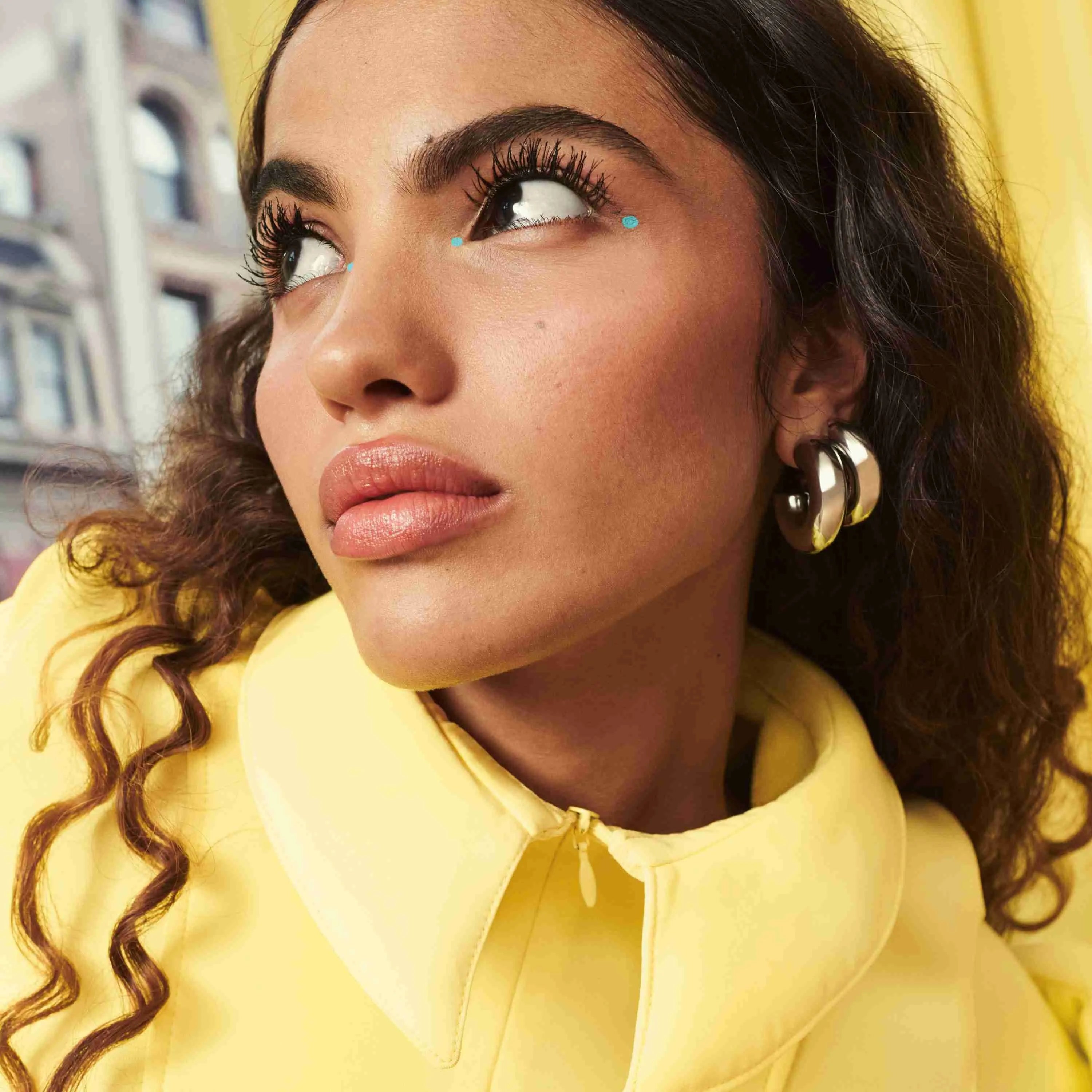 Colossal Bubble™ Máscara de Pestañas Waterproof – Volumen Elegante y Modulable