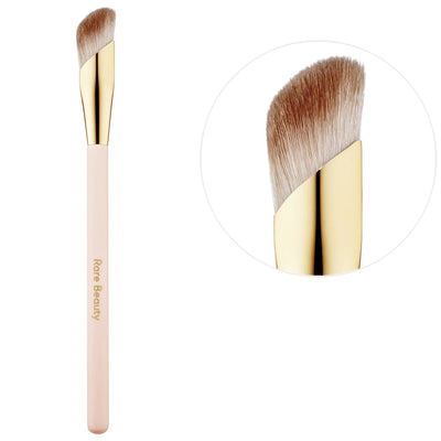 Brocha para corrector Liquid Touch – Aplicación fluida y difuminado natural