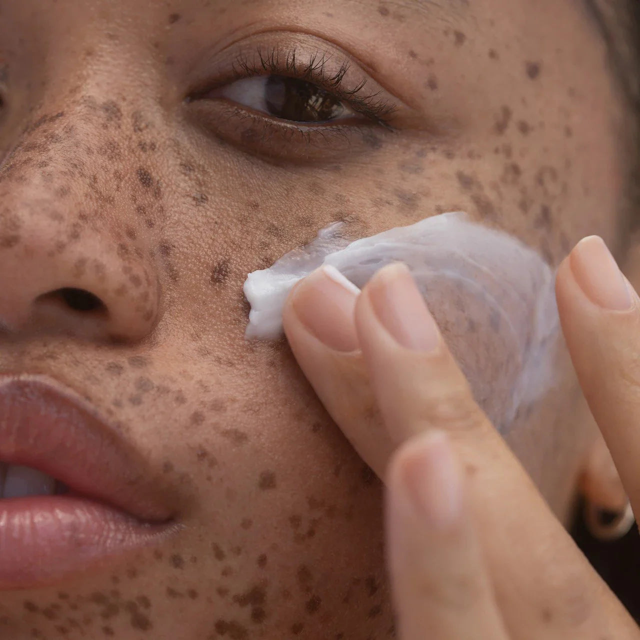 Crema ultrahidratante Rich Cushion – Hidratación profunda y efecto relleno